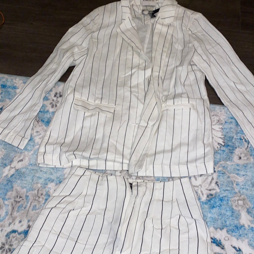 Shorts and blouse set
